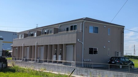 リーブルファイン鷹居外観写真