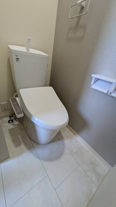 物件内観写真12　(トイレ)