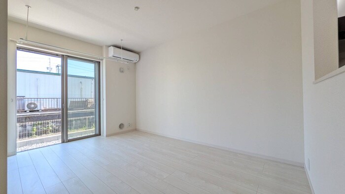 物件内観写真17　(居室)