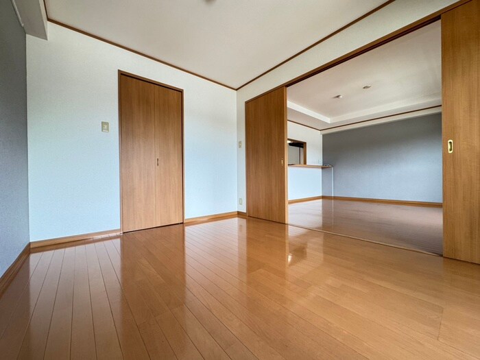 物件内観写真8　(居室)