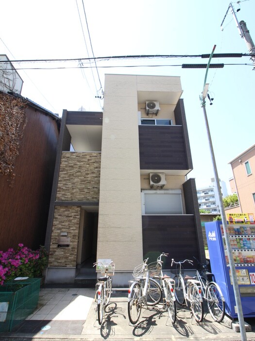 物件外観写真1　(外観写真)