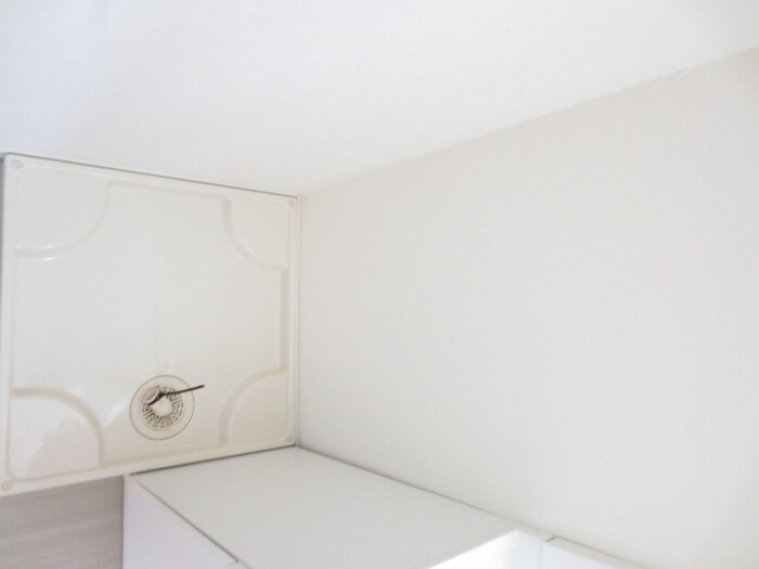 物件内観写真11　(洗濯機置場)