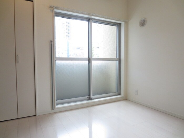 物件内観写真19　(居室)