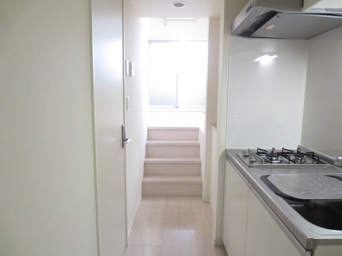 物件内観写真22　(玄関)