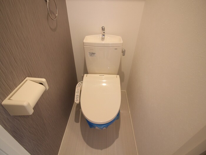 物件内観写真11　(トイレ)