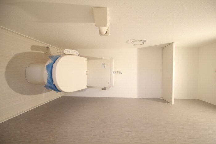 物件内観写真14　(トイレ)