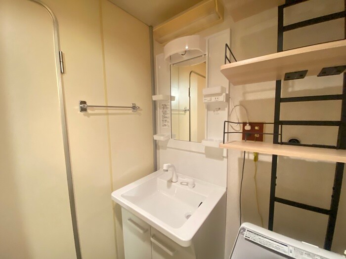 物件内観写真15　(洗面)