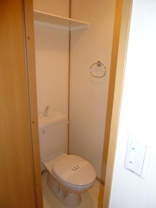 物件内観写真7　(トイレ)