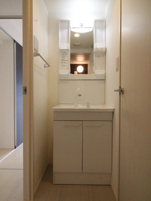 物件内観写真10　(洗面)