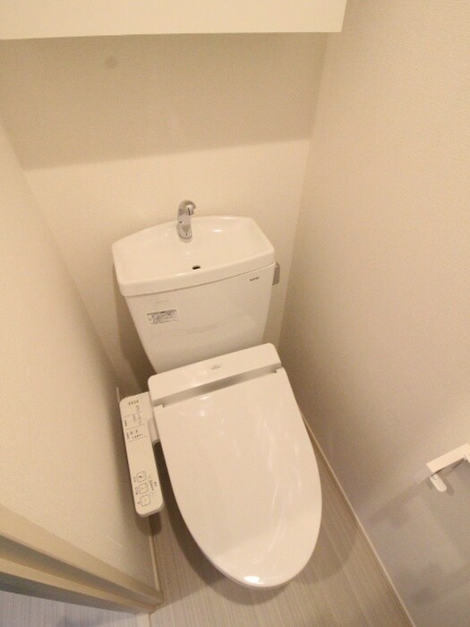 物件内観写真11　(トイレ)