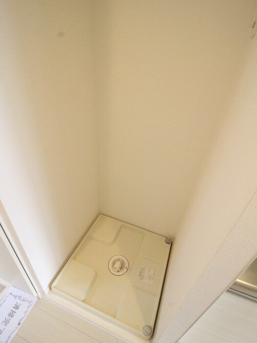 物件内観写真19　(洗濯機置場)