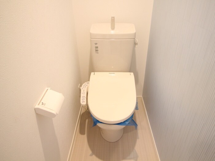 物件内観写真14　(トイレ)