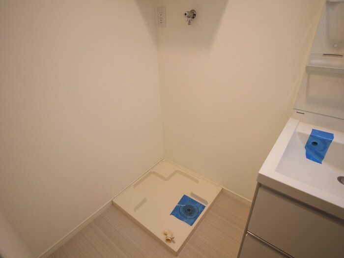 物件内観写真20　(洗濯機置場)