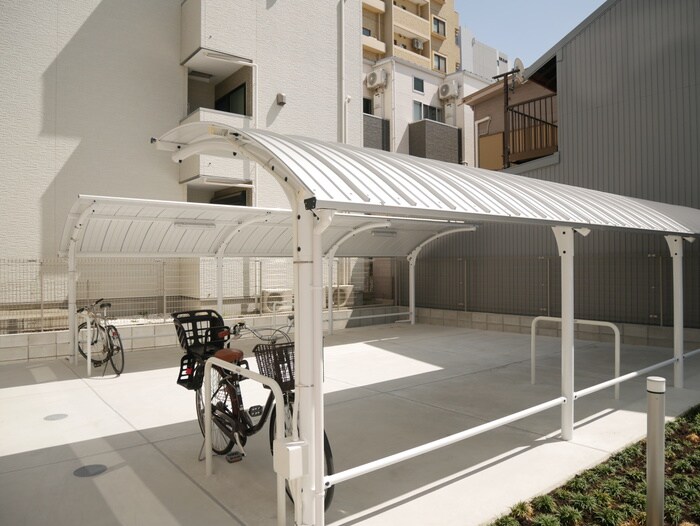 物件外観写真5　(駐輪場)