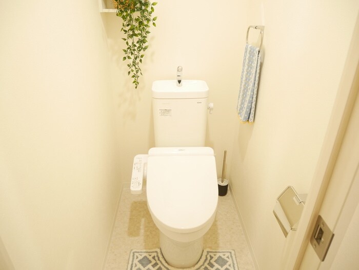 物件内観写真12　(トイレ)