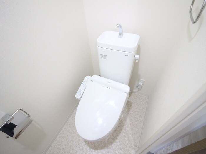 物件内観写真12　(トイレ)