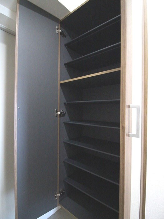 物件内観写真17　(靴箱)