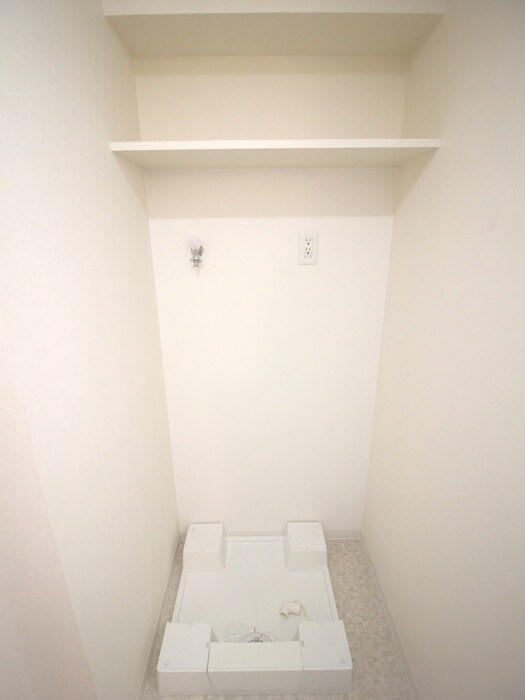 物件内観写真19　(洗濯機置場)