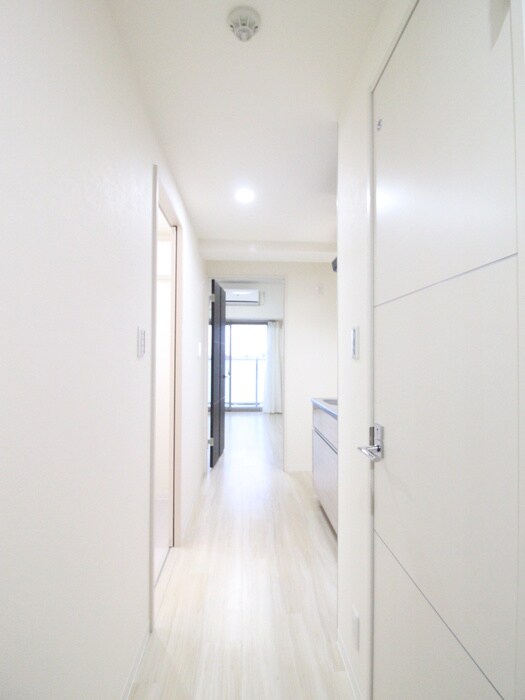 物件内観写真22　(玄関)