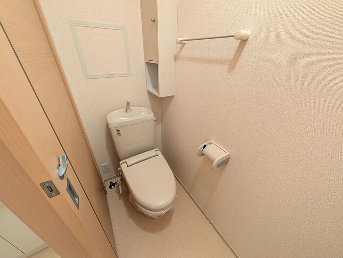 物件内観写真13　(トイレ)