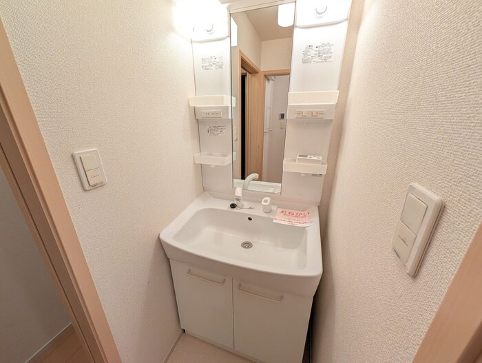 物件内観写真14　(洗面)