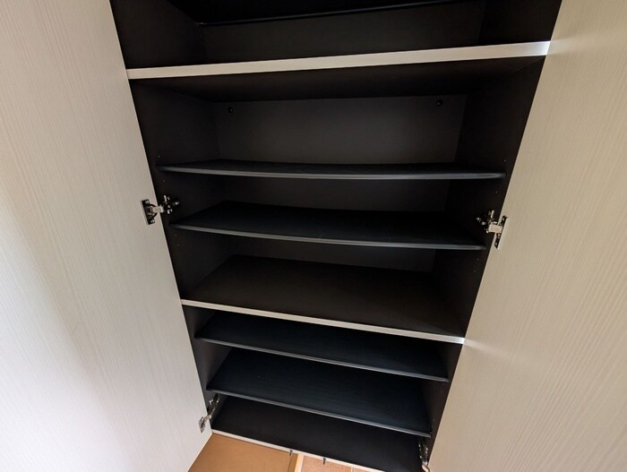 物件内観写真17　(靴箱)