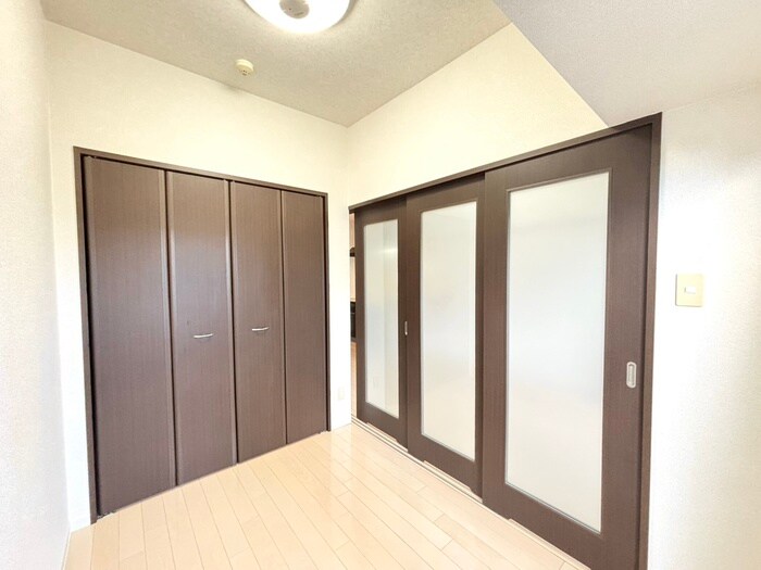 物件内観写真8　(居室)