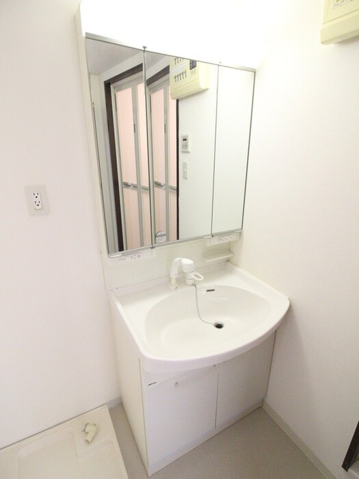 物件内観写真10　(洗面)