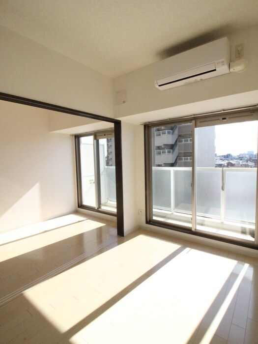 物件内観写真13　(居室)