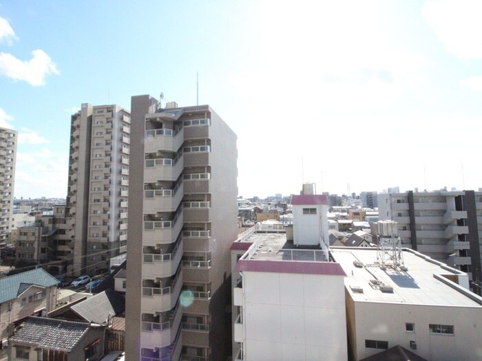 物件内観写真16　(室内からの展望)