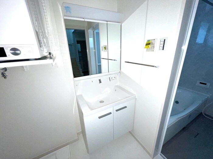 物件内観写真14　(洗面)