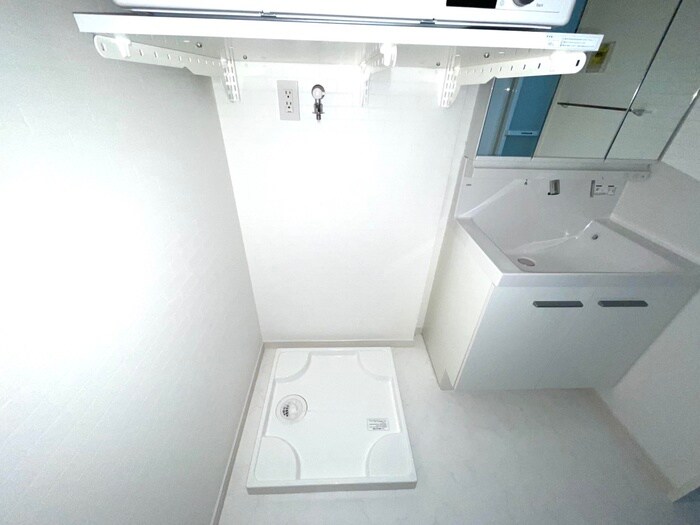 物件内観写真17　(洗濯機置場)