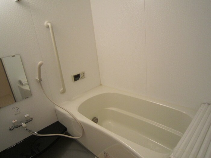 物件内観写真8　(バス／シャワールーム等)