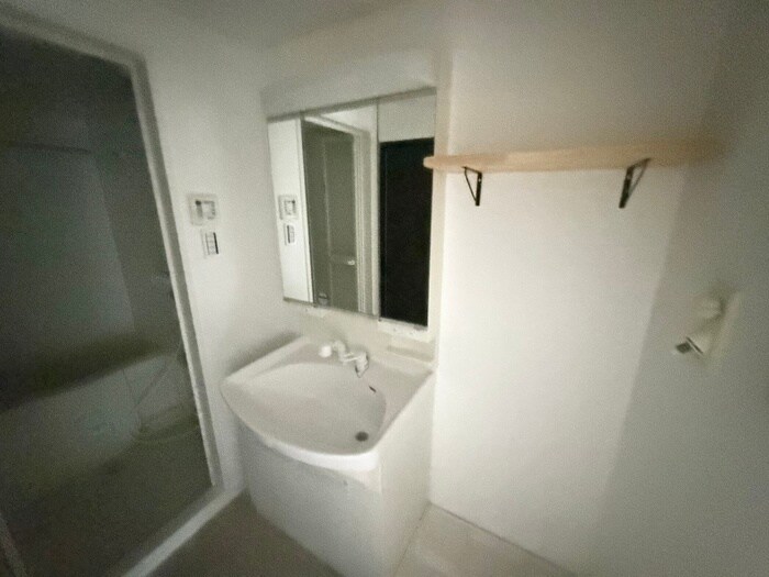 物件内観写真10　(洗面)