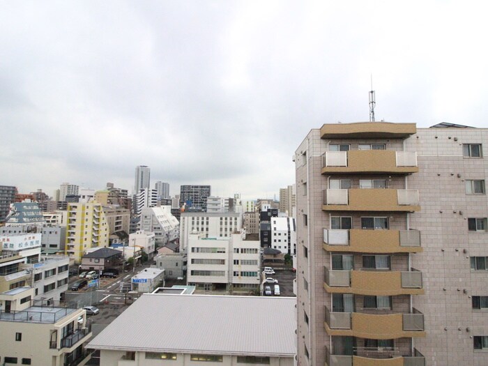 物件内観写真14　(室内からの展望)