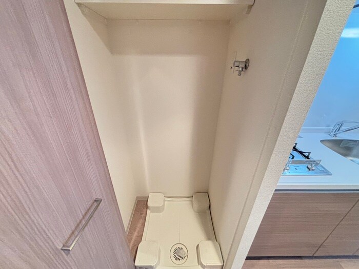 物件内観写真20　(洗濯機置場)