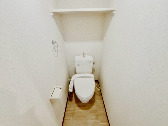 物件内観写真14　(トイレ)