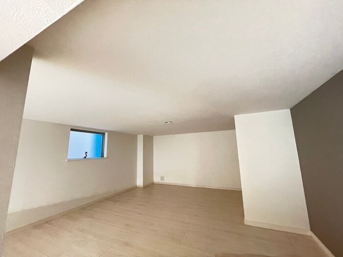 物件内観写真9　(ロフト)