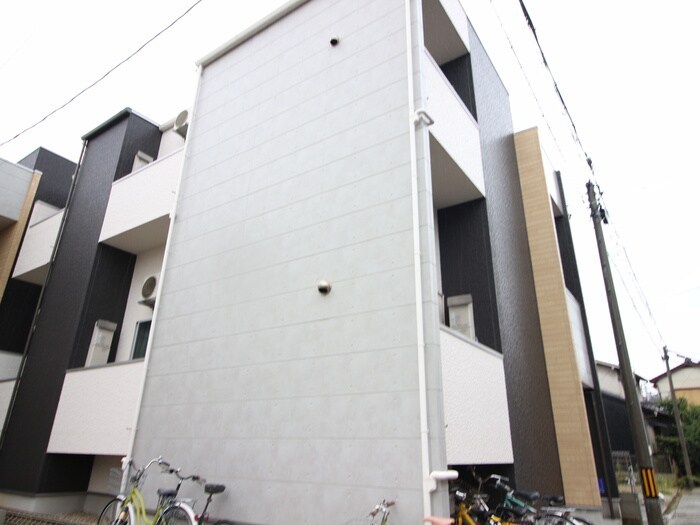 物件外観写真6　(周辺環境)