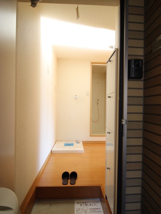 物件内観写真21　(玄関)