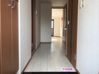 物件内観写真19　(廊下)