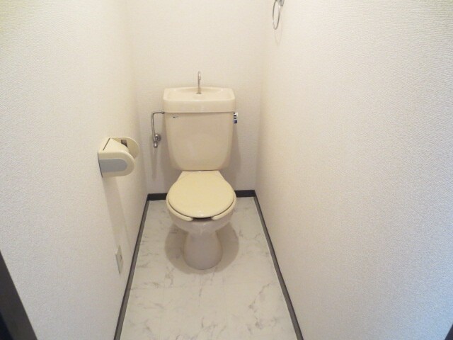 物件内観写真12　(トイレ)