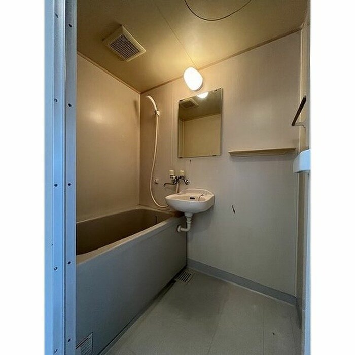 物件内観写真5　(バス／シャワールーム等)