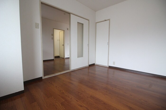 物件内観写真11　(居室)