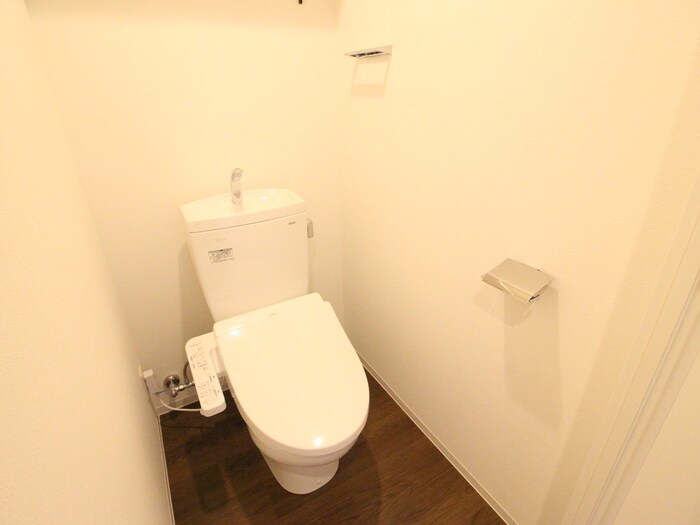 物件内観写真15　(トイレ)