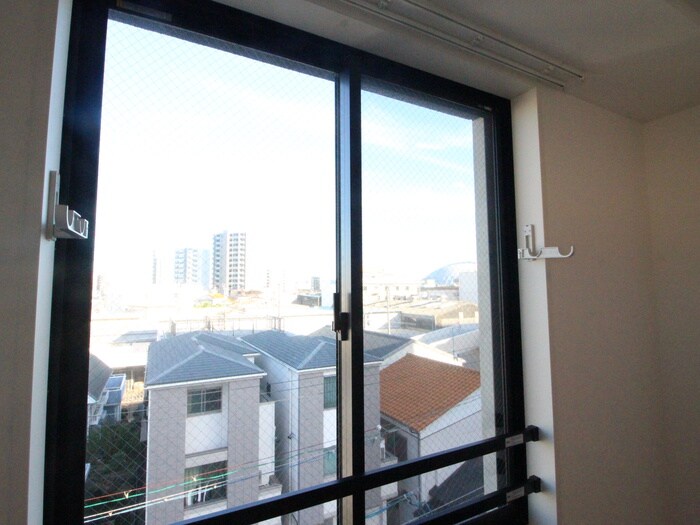 物件内観写真18　(ベランダ・バルコニー)