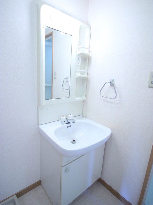 物件内観写真11　(洗面)