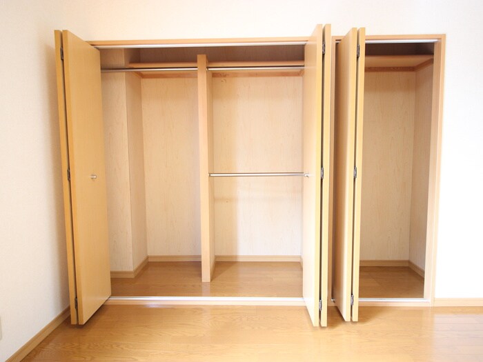 物件内観写真15　(収納)