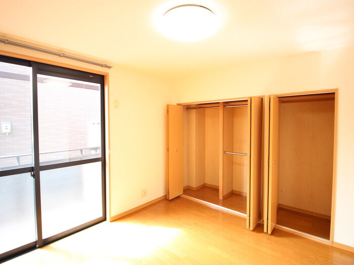 物件内観写真18　(居室)