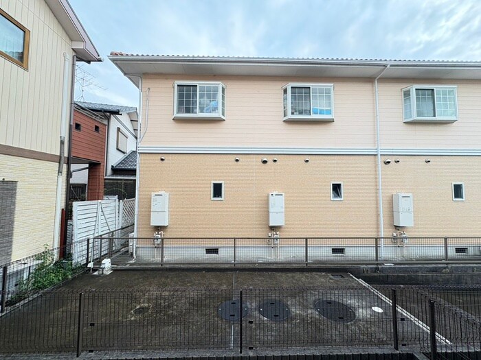 物件内観写真16　(室内からの展望)